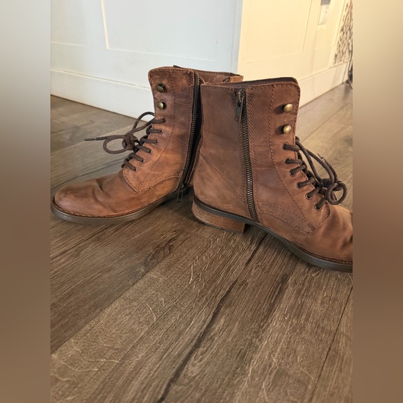 Born Boreen Boots Women's Size 8.5 Brown Leather Rustic Lace Up Combat Boots - Picture 12 of 13